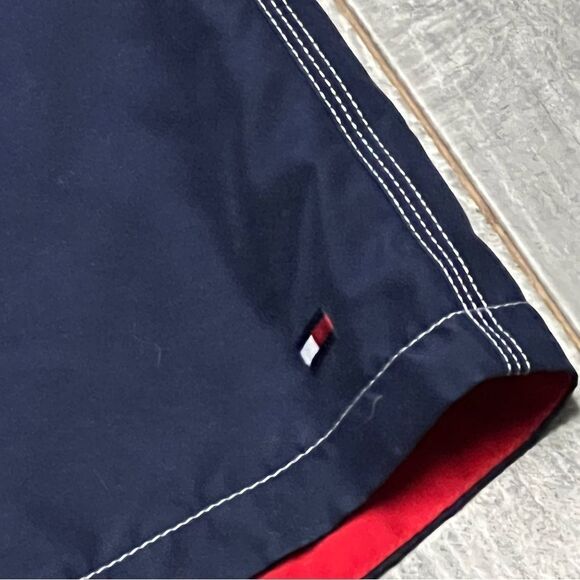 VTG Y2K Tommy Hilfiger Navy Blue Red Lined Hybrid Board Swim Short Contrast L - Picture 3 of 12